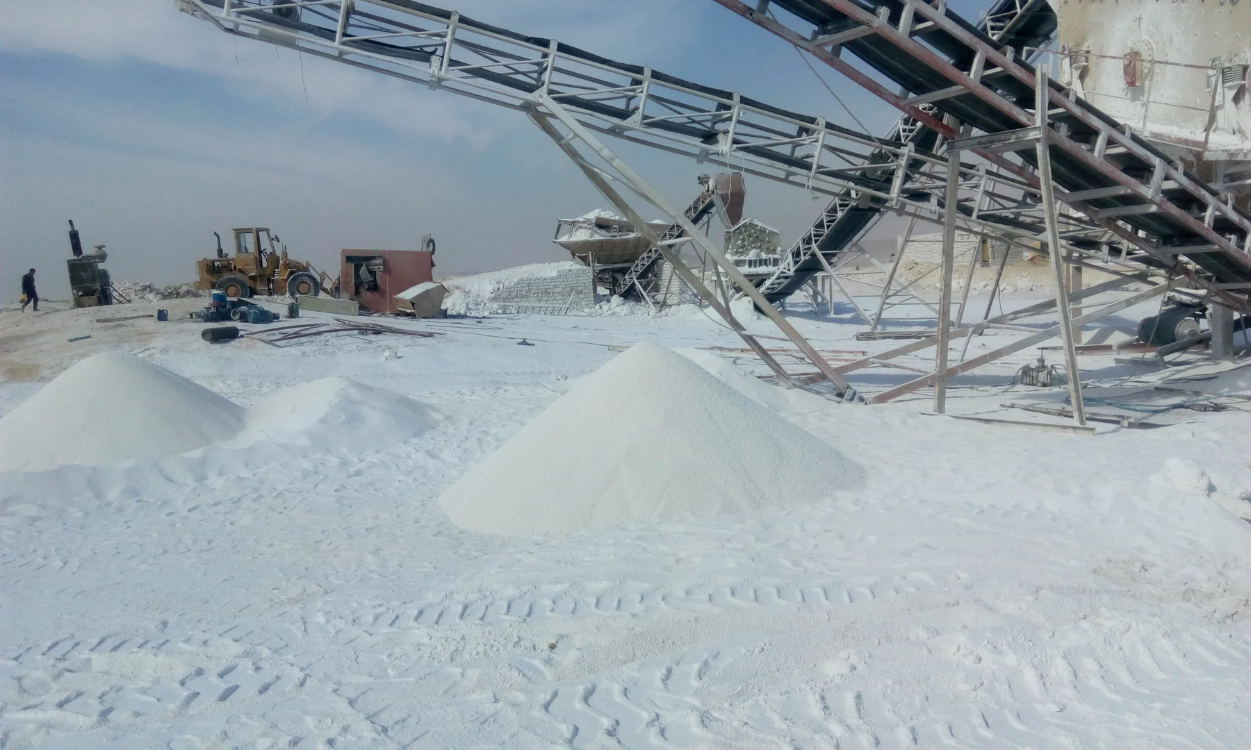 Mineral processing line and prepared mineral stock